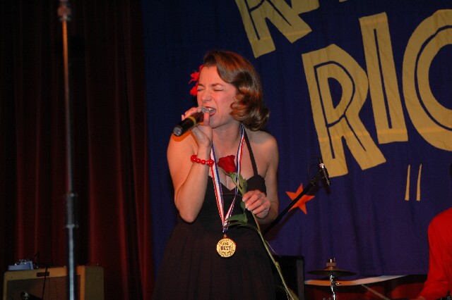min 2006 11 25 riot 336